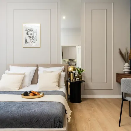 Old Town Perfect Boutique Apartment Ac Wifi Parking Balcony