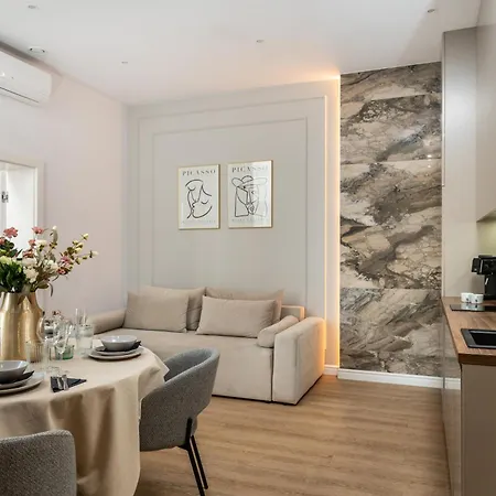 아파트 Old Town Perfect Boutique Apartment Ac Wifi Parking Balcony *