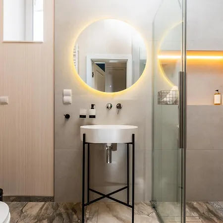 아파트 Old Town Perfect Boutique Apartment Ac Wifi Parking Balcony